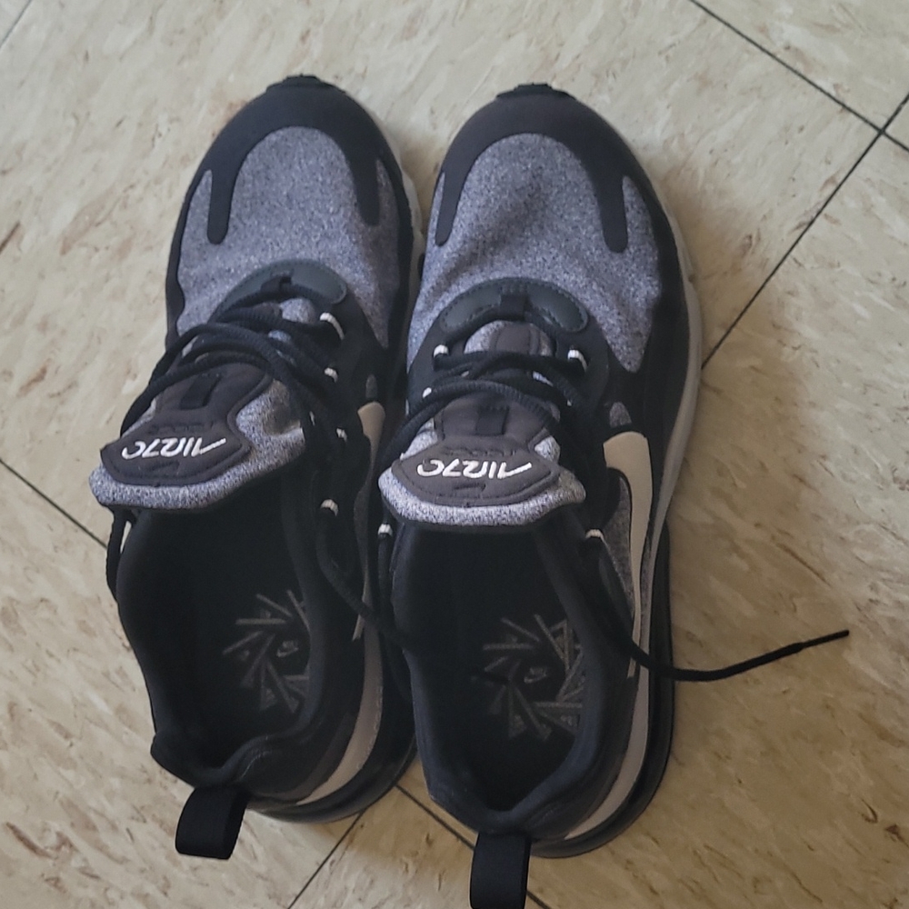 Nike Air  Max 270 - Picture 16 of 16